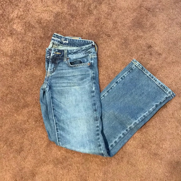 American Eagle Outfitters Pants - American Eagle medium wash jeans